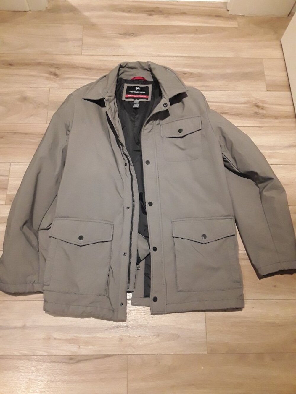 Victorinox Swiss Army Jacket• Gray Tactical Style • Men’s XL • Nylon Shell